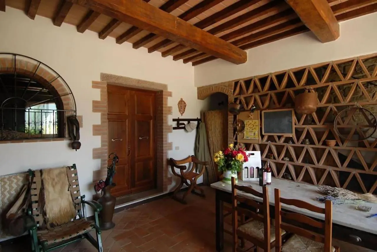 Agriturismo Fattoria Di Statiano Pomarance 0*,  Italy