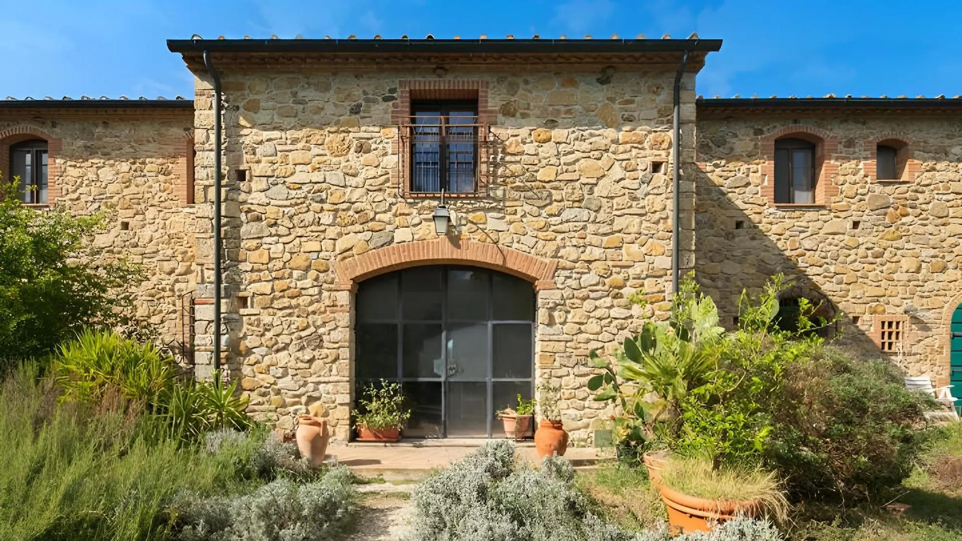 Agriturismo Fattoria Di Statiano Pomarance 0*,  Italy